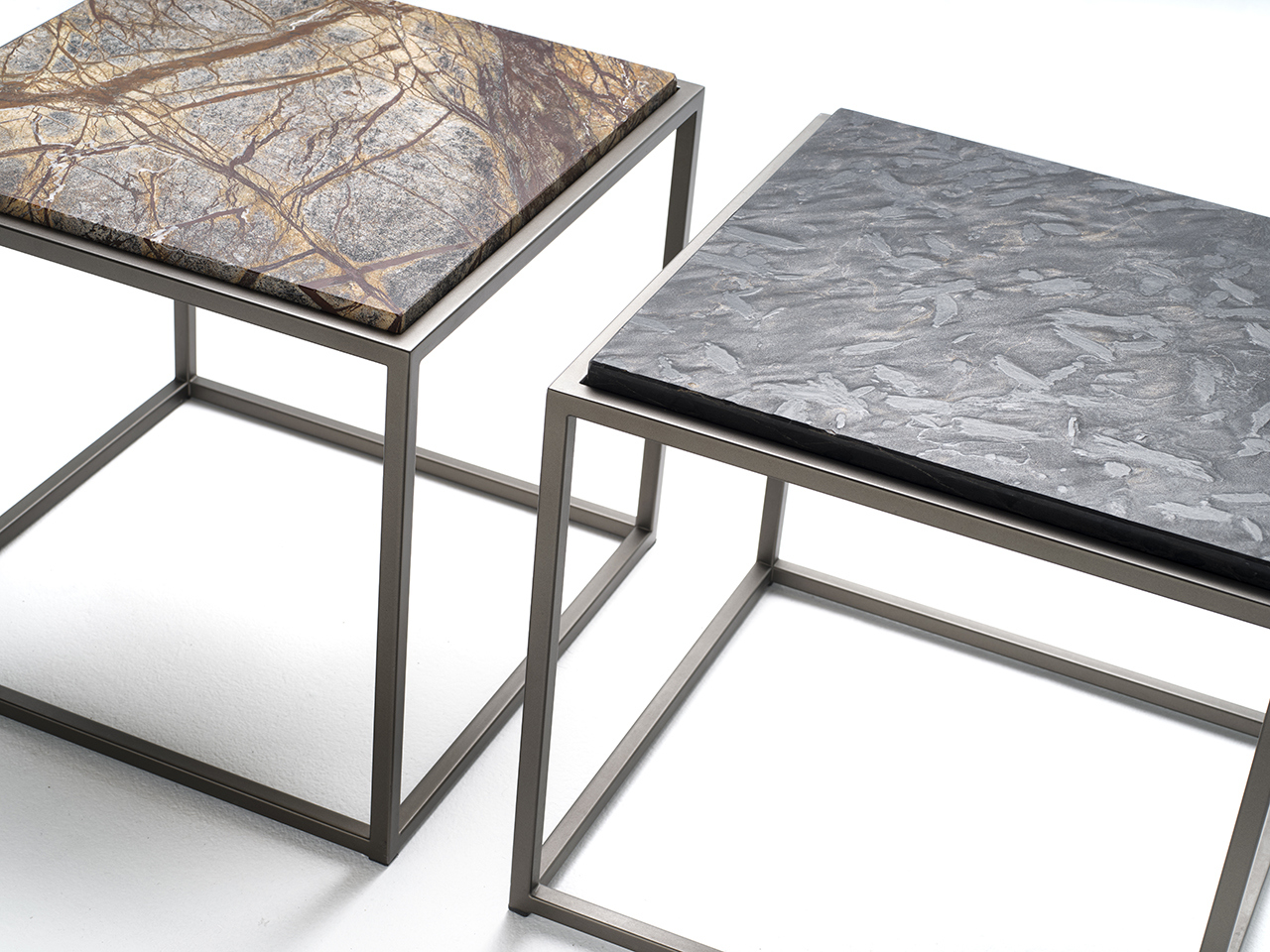 SILHOUETTE Square granite coffee table