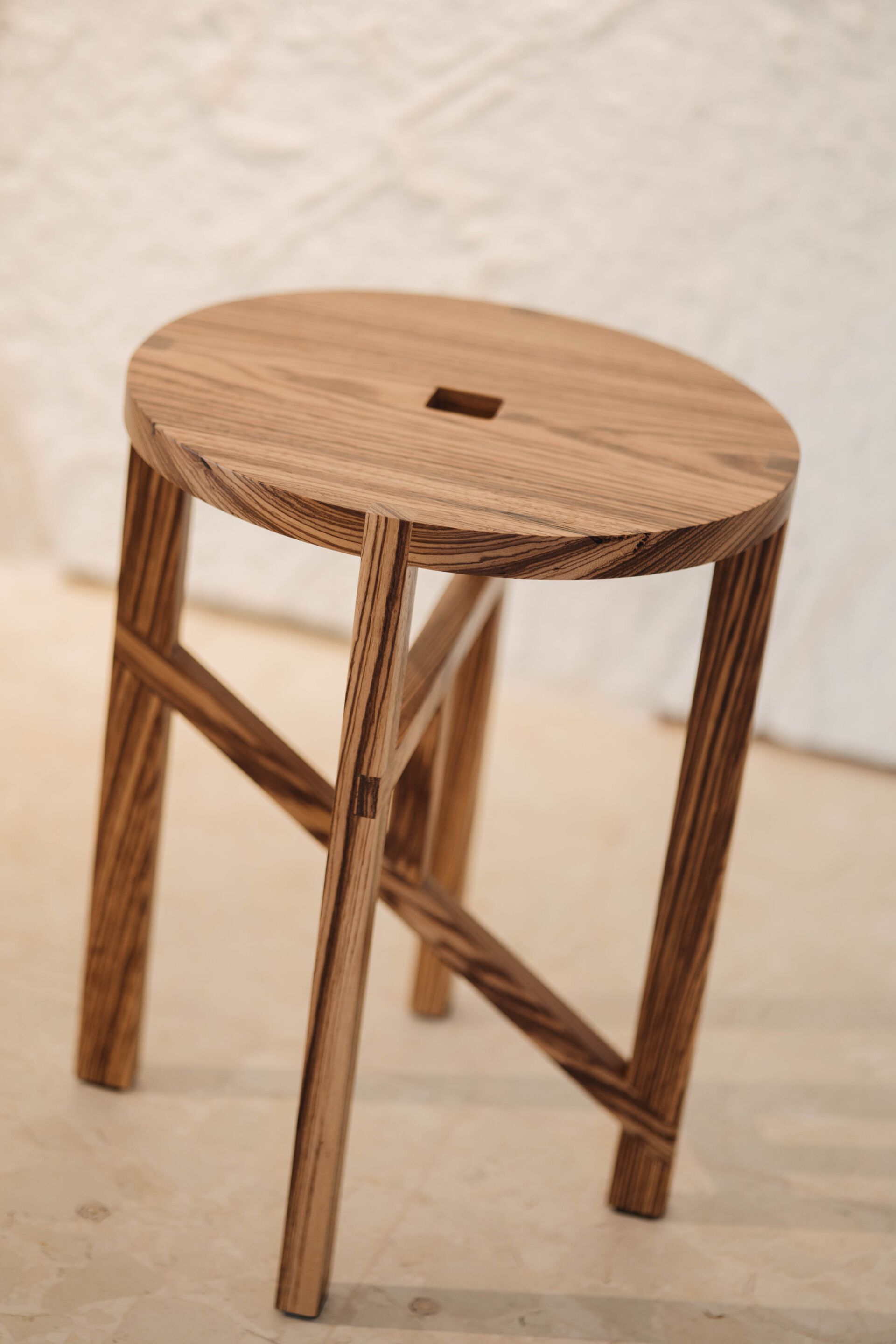 Second-Studio OBLIQUO Wooden coffee table / stool