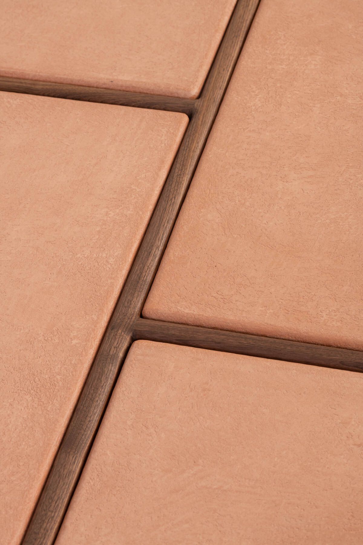FLINT GRID ROUND Round low coffee table