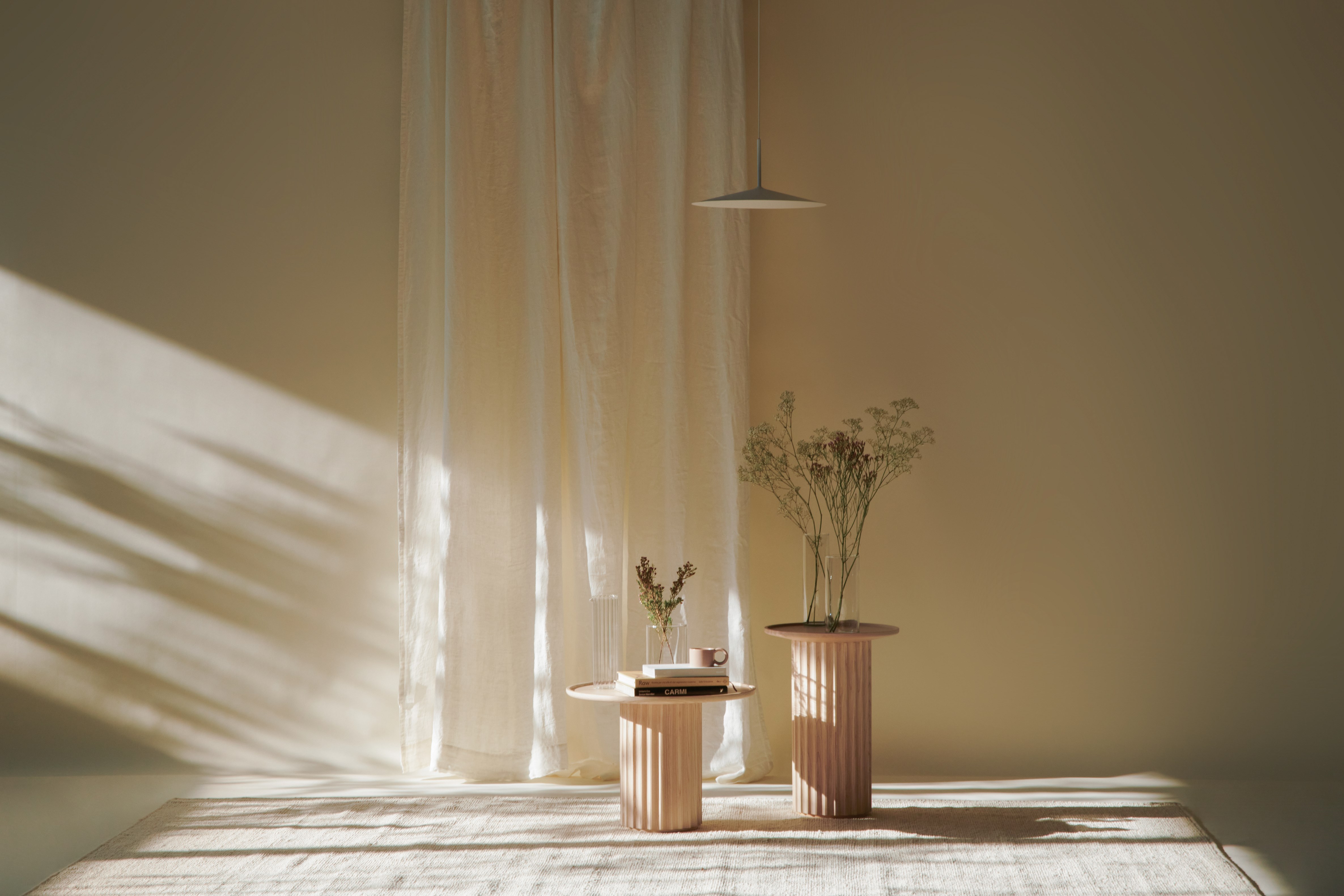 CAPITELLO — Round ash coffee table