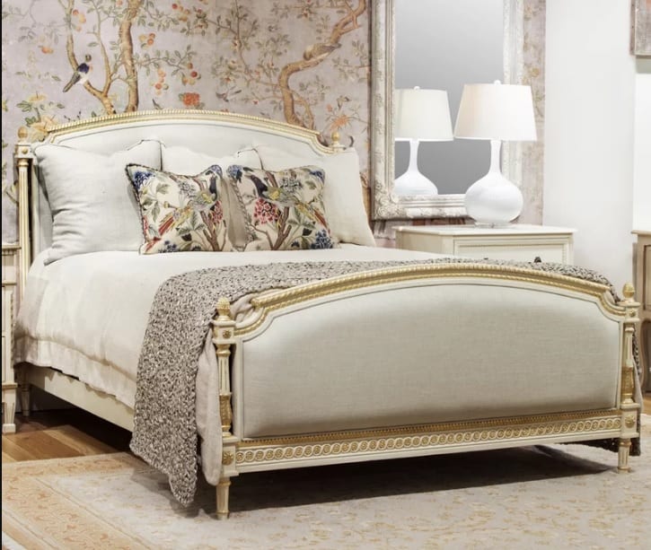 541 - Qoua Classic French Bed