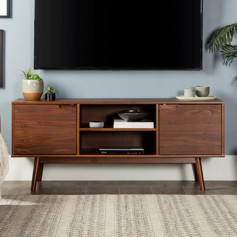 Griffing TV Console &ndash; Mid-Century Modern Pine Wood