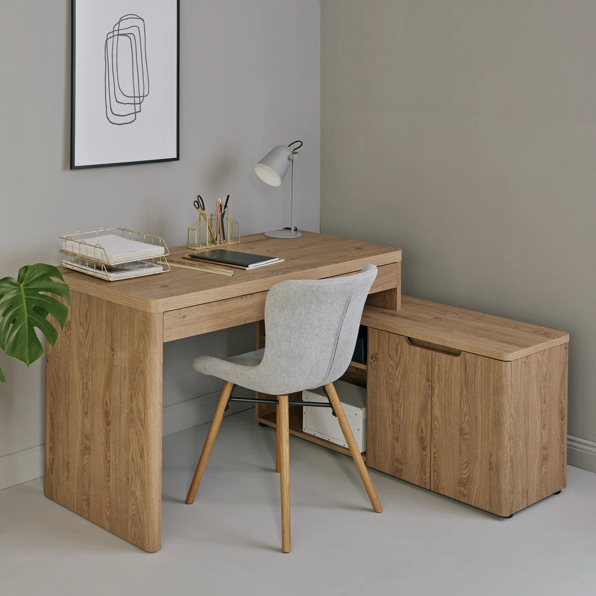 L-Shaped Scandinavian Desk