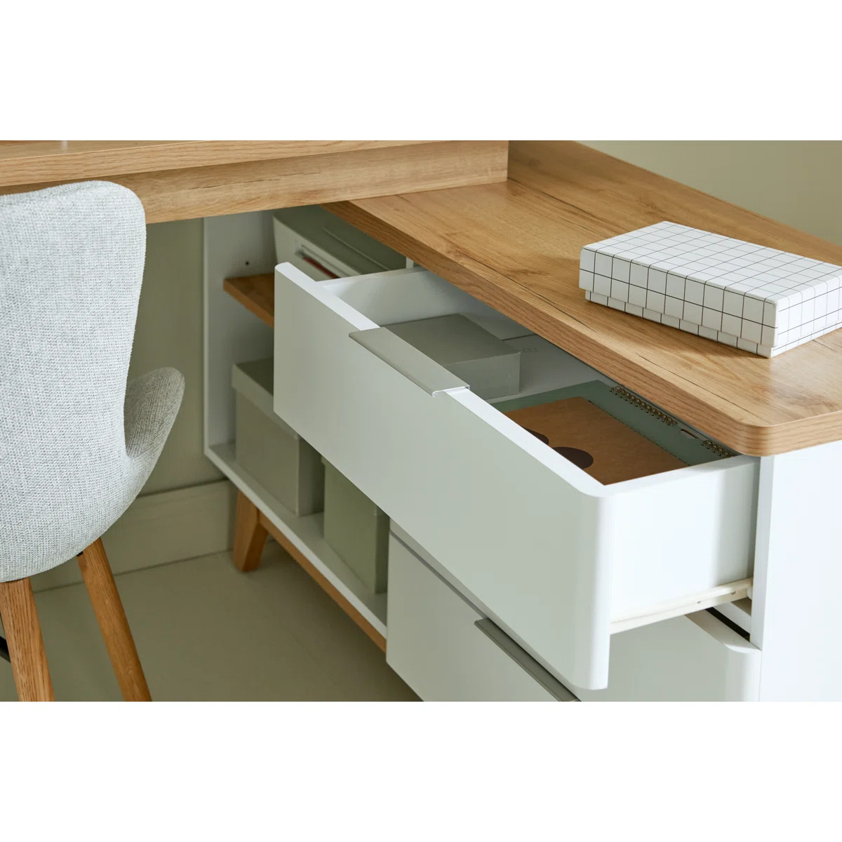 LIBRE Scandinavian L-Shaped Desk