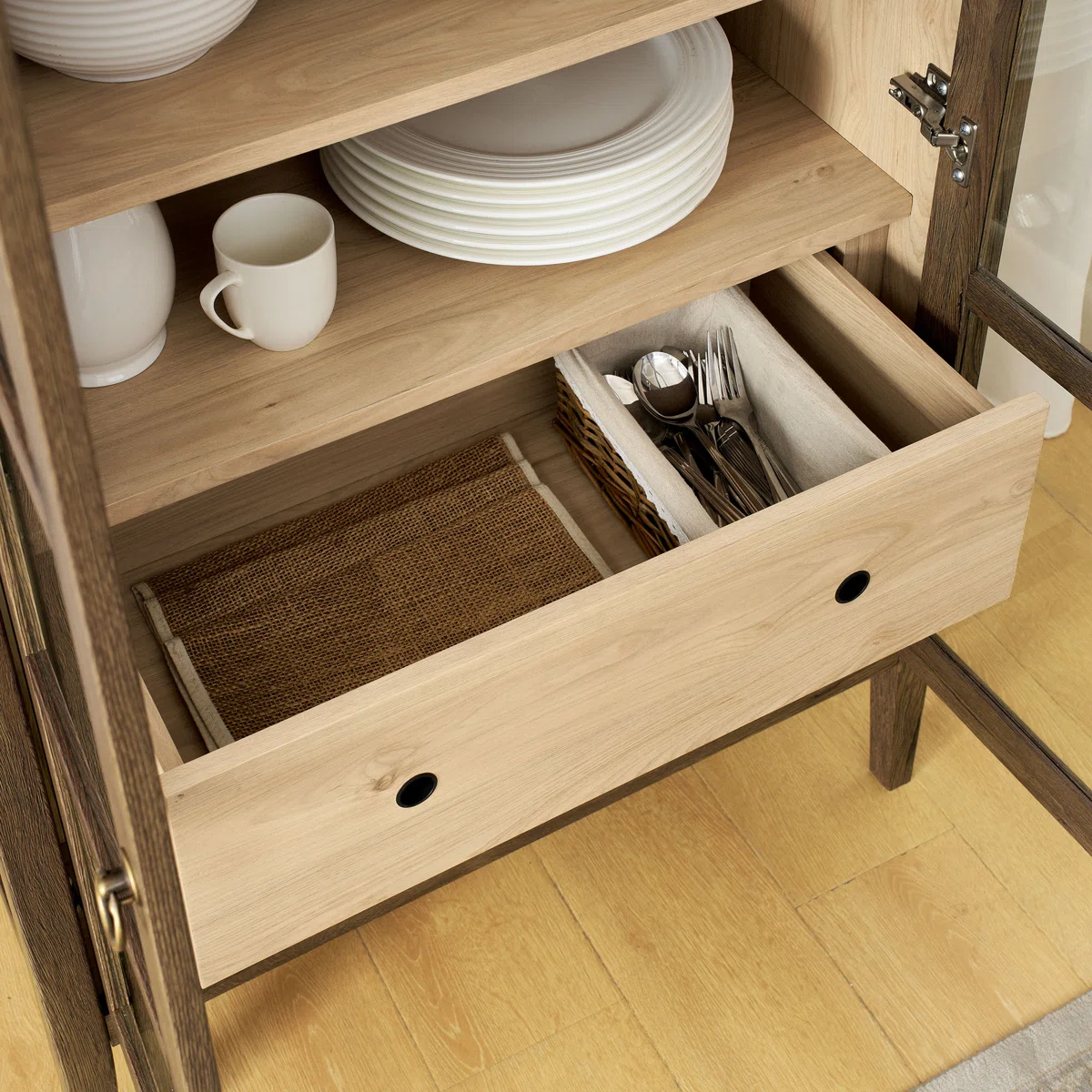 Nolan Display Cabinet – Model A936