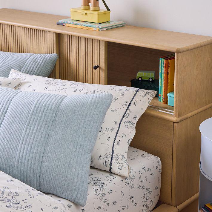 THE LIBRARY PLATFORM BED – MODEL A2064