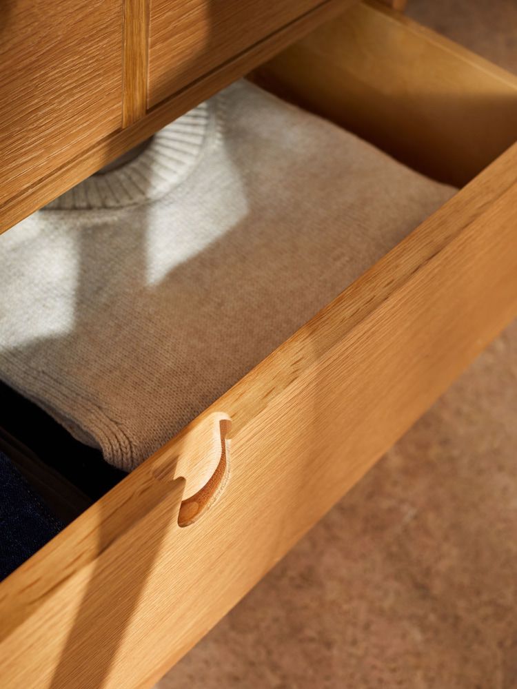 THE JIGSAW CHEST – Model A2036
