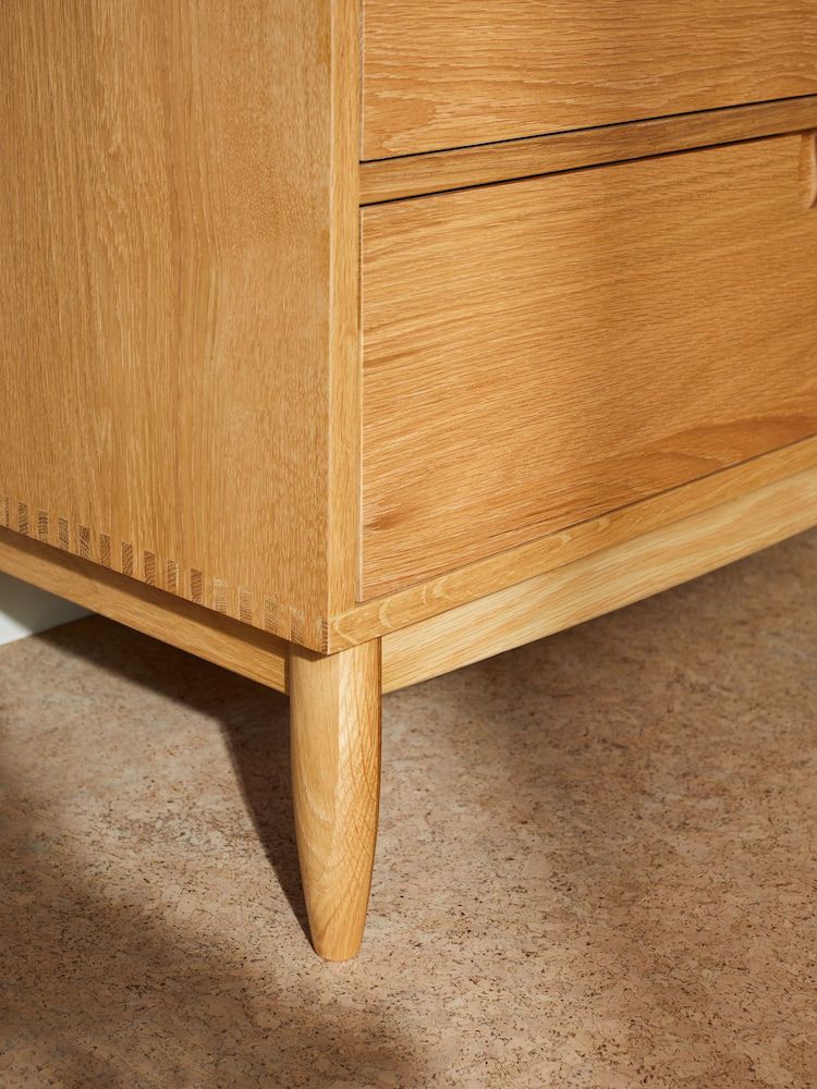 THE JIGSAW CHEST – Model A2036