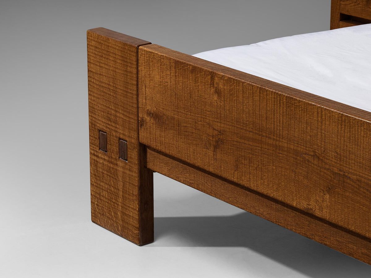 THE FORTRESS BED SET – MODEL A2040