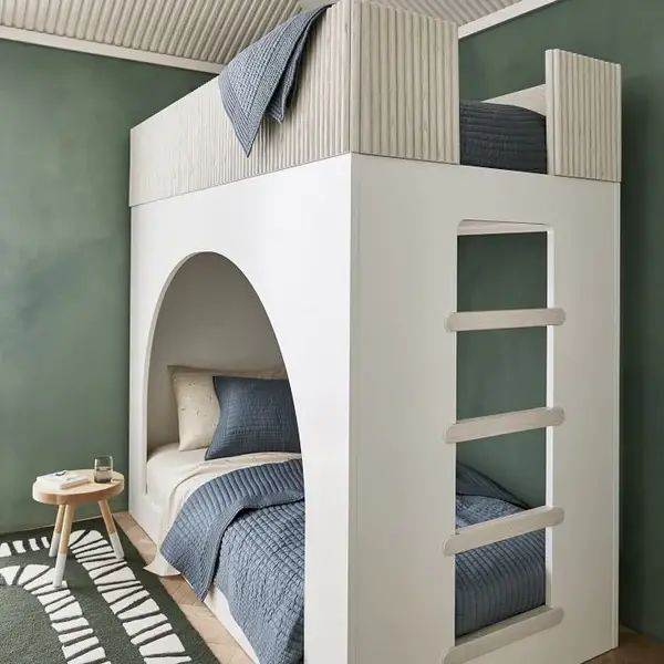 THE ARCH BED – Model A2062