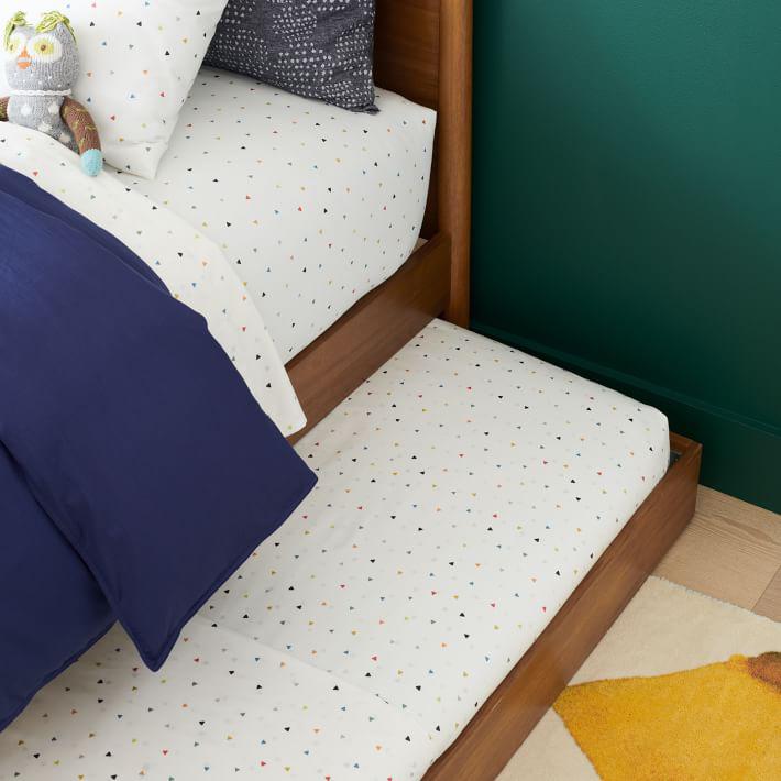 THE RETRO TRUNDLE BED – MODEL A2063