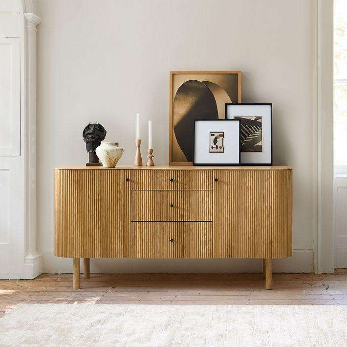 The Crystalline Buffet – Model A2162