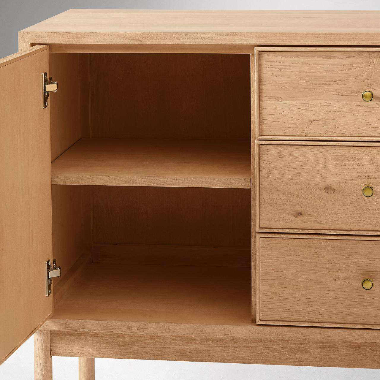 The Foundry Buffet – Model A2153